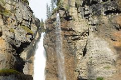 07 Upper Falls In Johnston Canyon In Summer.jpg
